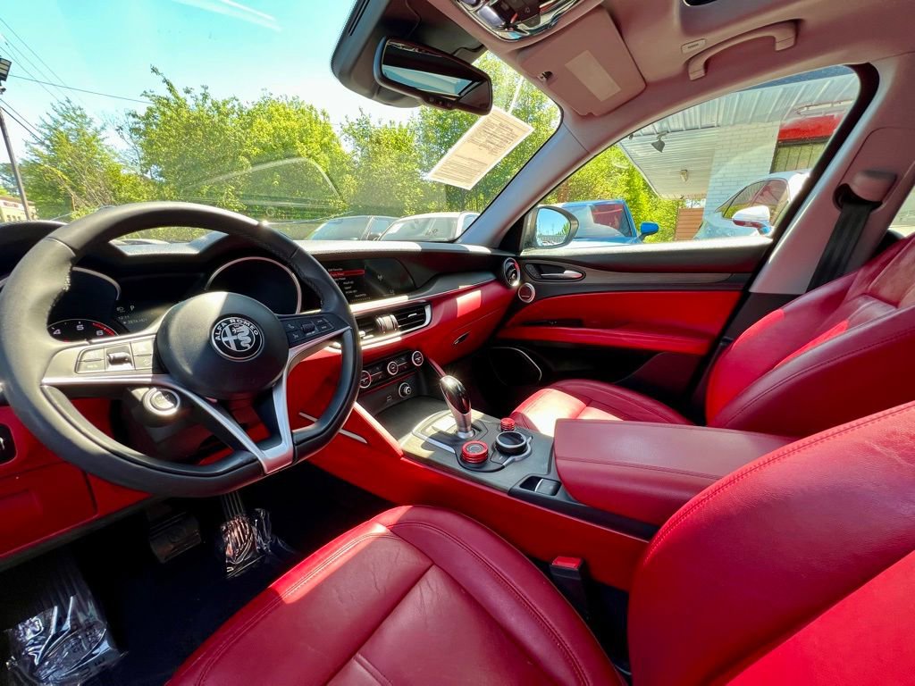 Used 2018 Alfa Romeo Stelvio Ti AWD/4WD image 17