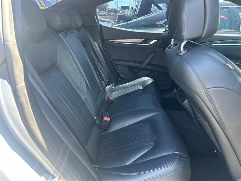 Used 2017 Maserati Ghibli RWD image 29
