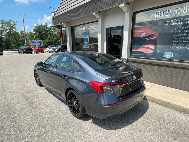 Used 2023 Honda Civic Sport image 3