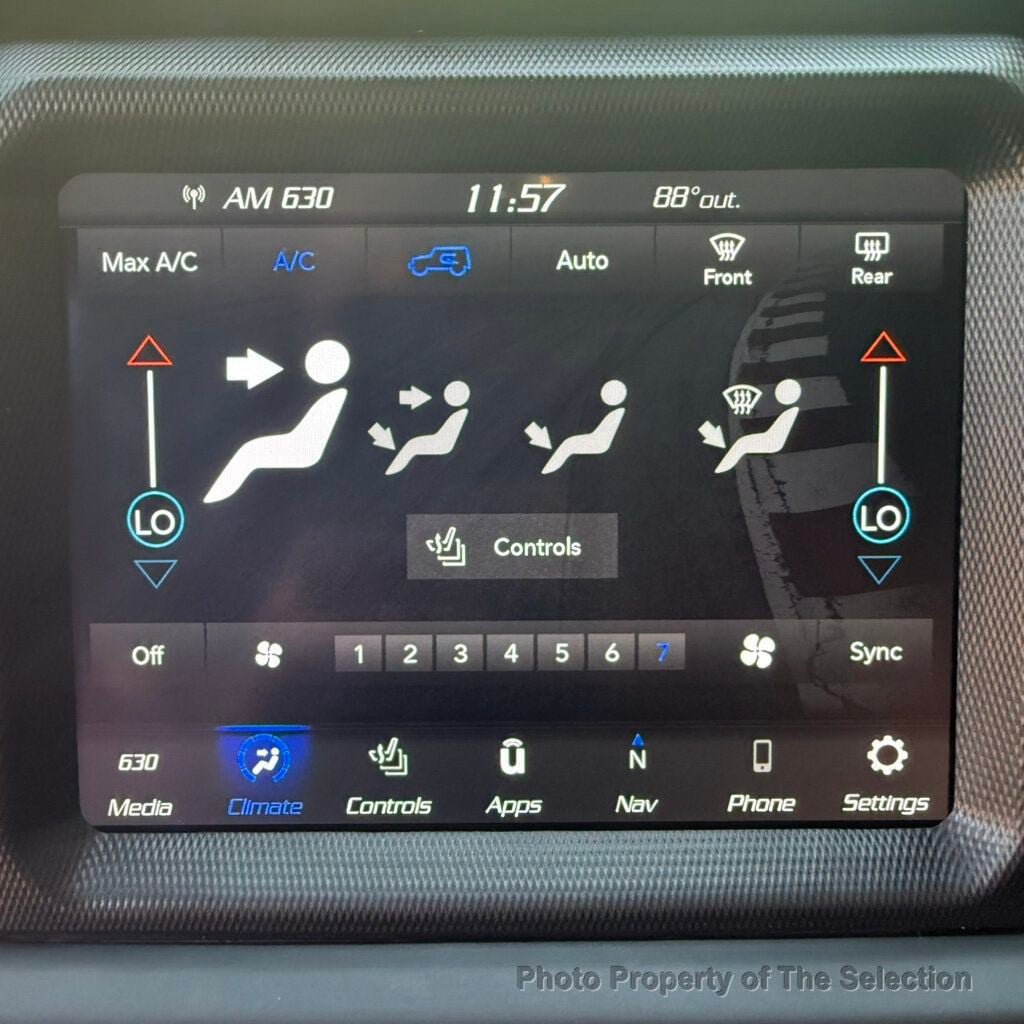 Used 2020 Jeep Wrangler Unlimited Rubicon AWD/4WD image 32