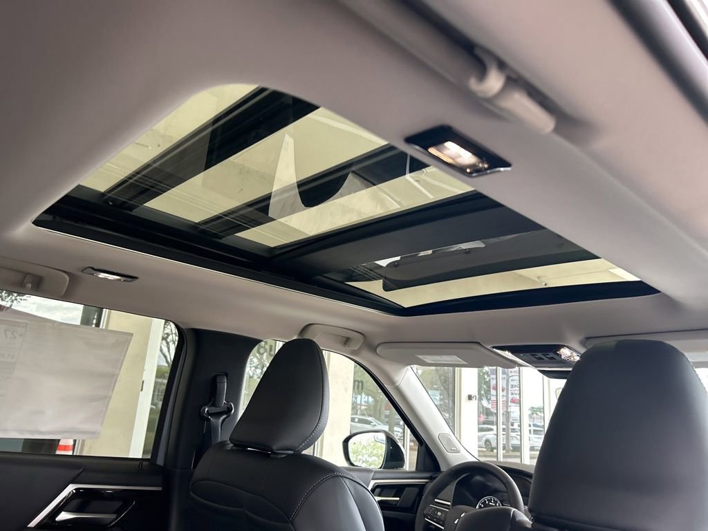 New 2026 Mitsubishi Outlander Trail Edition image 31