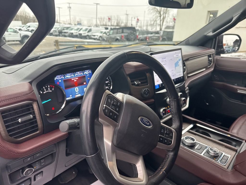 Certified 2023 Ford Expedition Limited image 12
