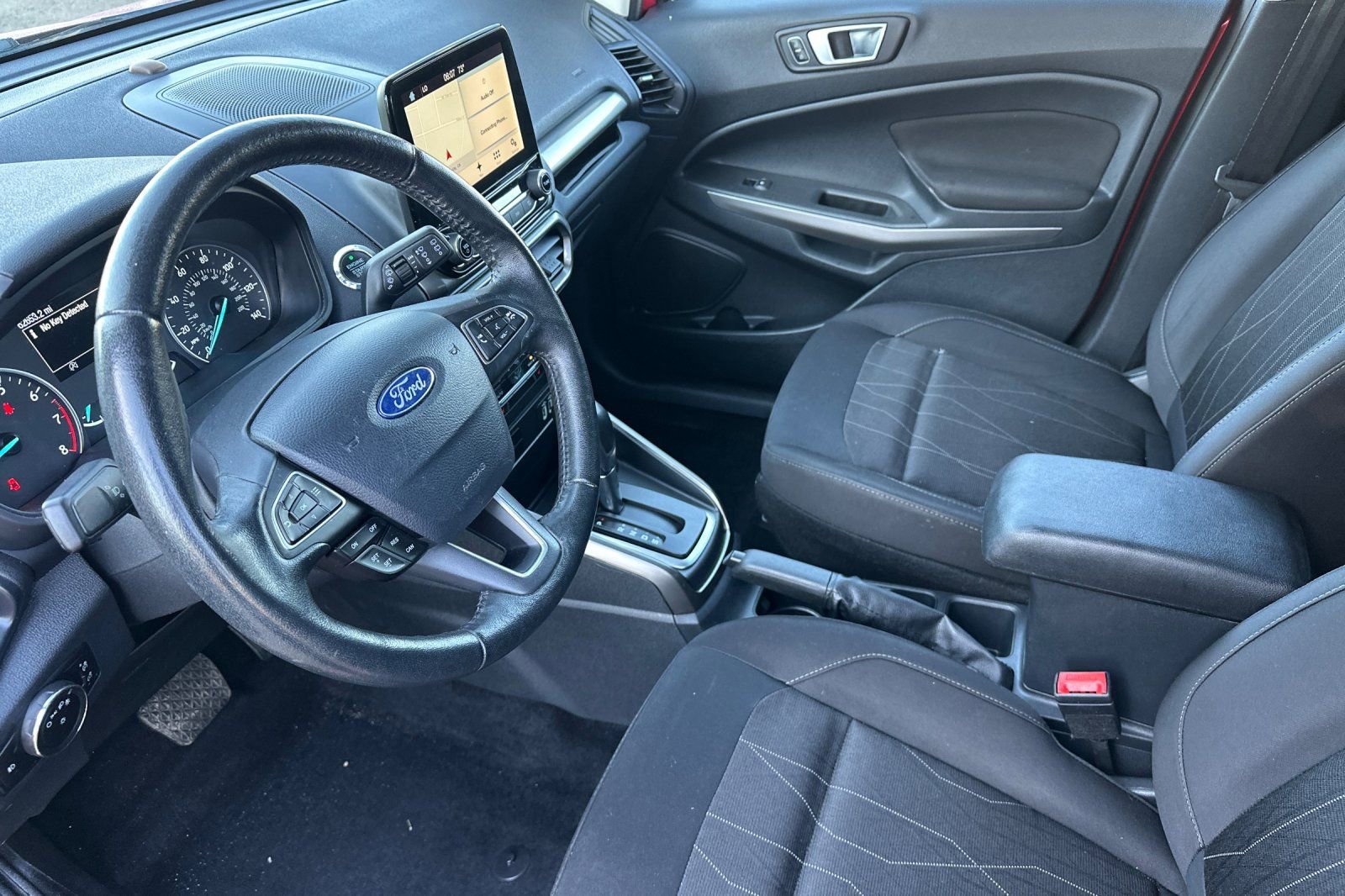 Used 2018 Ford EcoSport SE w/ SE Convenience Package image 9