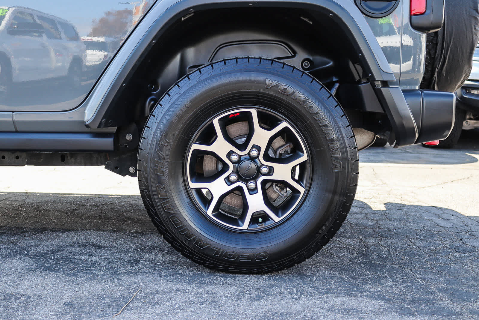 Used 2021 Jeep Wrangler Unlimited Rubicon AWD/4WD image 11