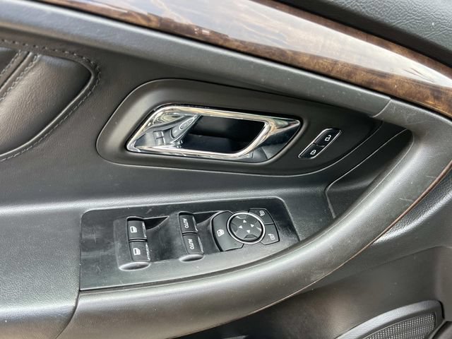 Used 2019 Ford Taurus Limited FWD image 26