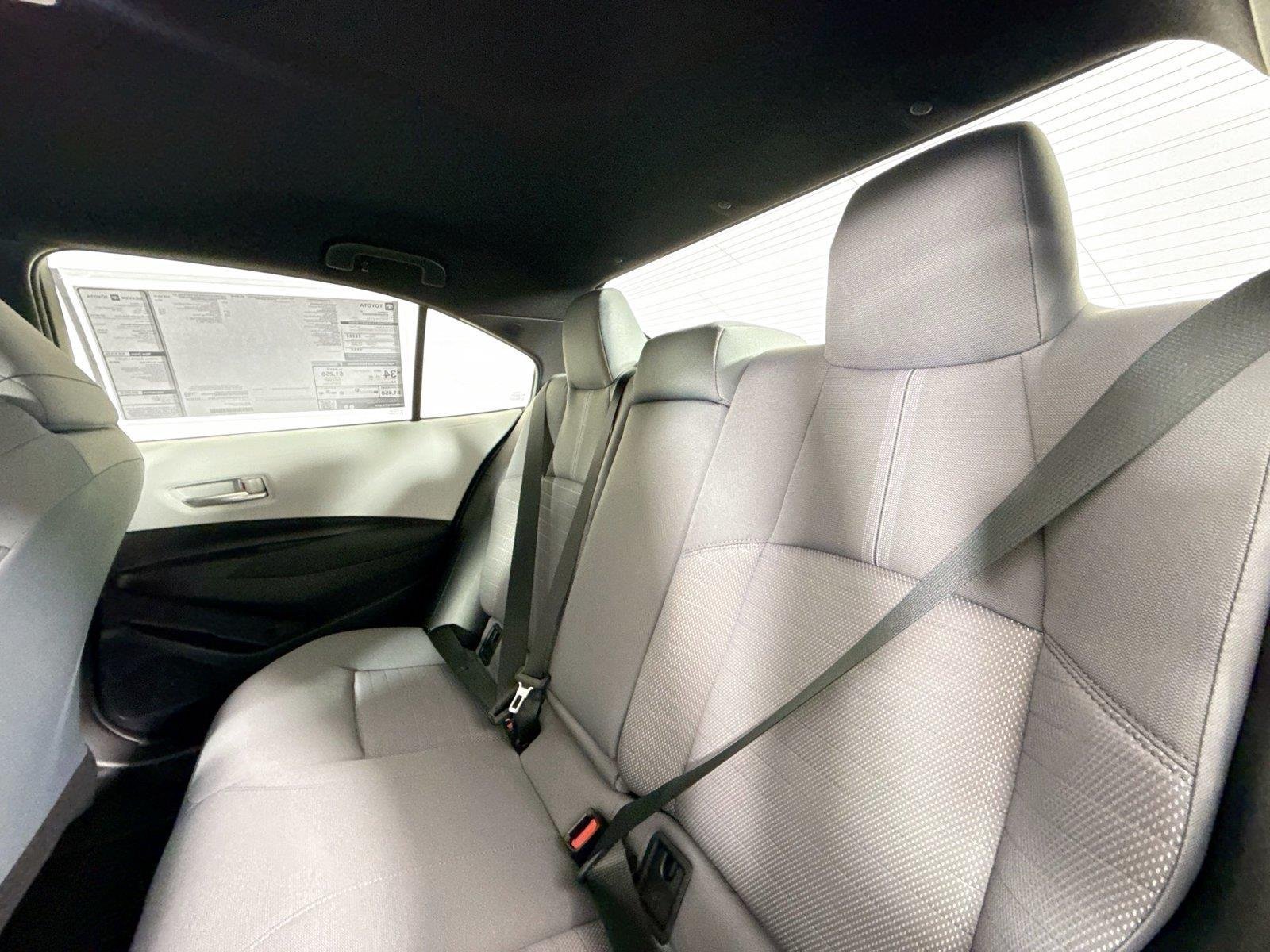 New 2026 Toyota Corolla SE FWD image 30