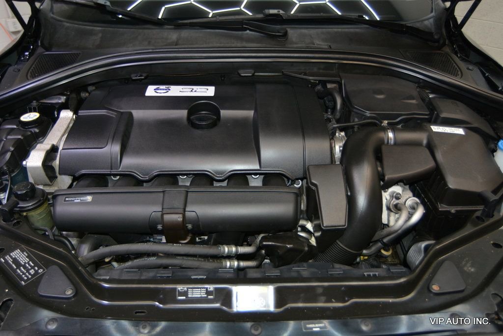 Used 2011 Volvo XC60 3.2 image 32