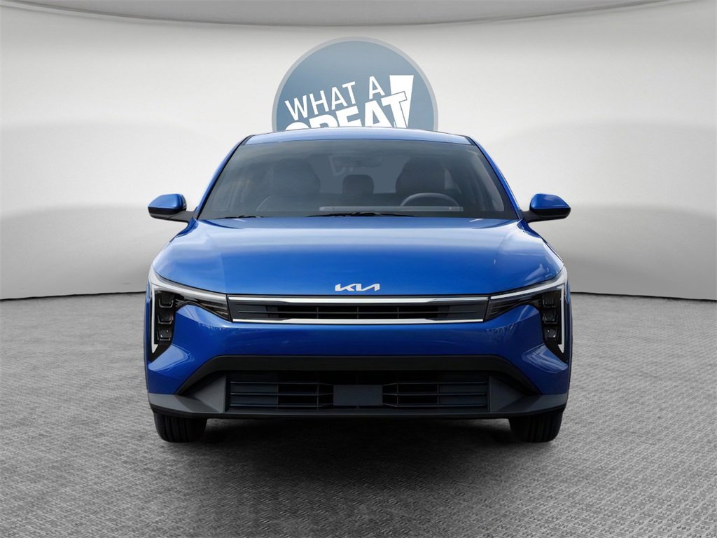 New 2026 Kia K4 LXS image 2