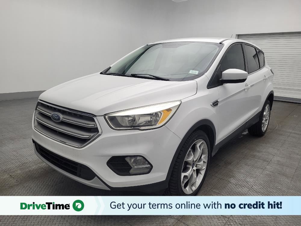 Used 2017 Ford Escape SE