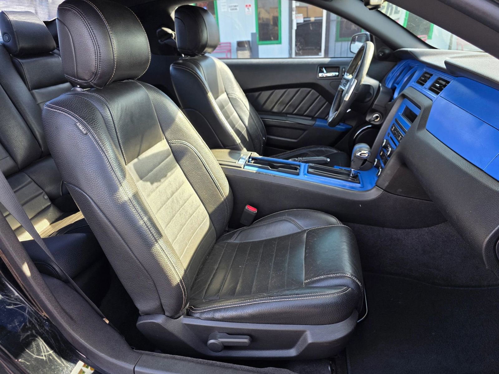 Used 2012 Ford Mustang Premium RWD image 9