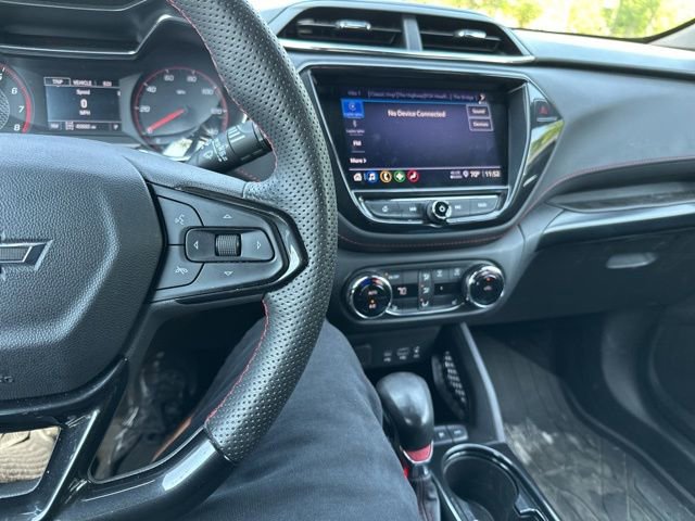 Used 2023 Chevrolet TrailBlazer RS w/ Convenience Package AWD/4WD image 43