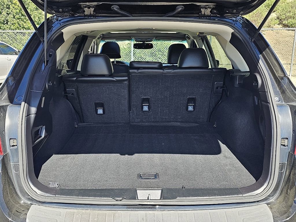 Used 2017 Subaru Outback 3.6R Limited w/ Popular Package #5 image 12