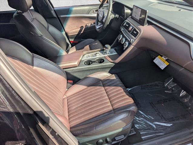 Used 2022 Genesis G70 2.0T w/ Prestige Package image 21