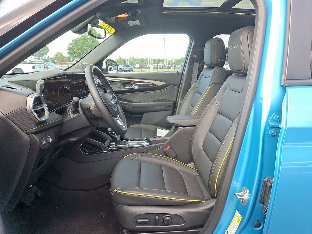 Used 2025 Chevrolet TrailBlazer ACTIV w/ Convenience Package image 14