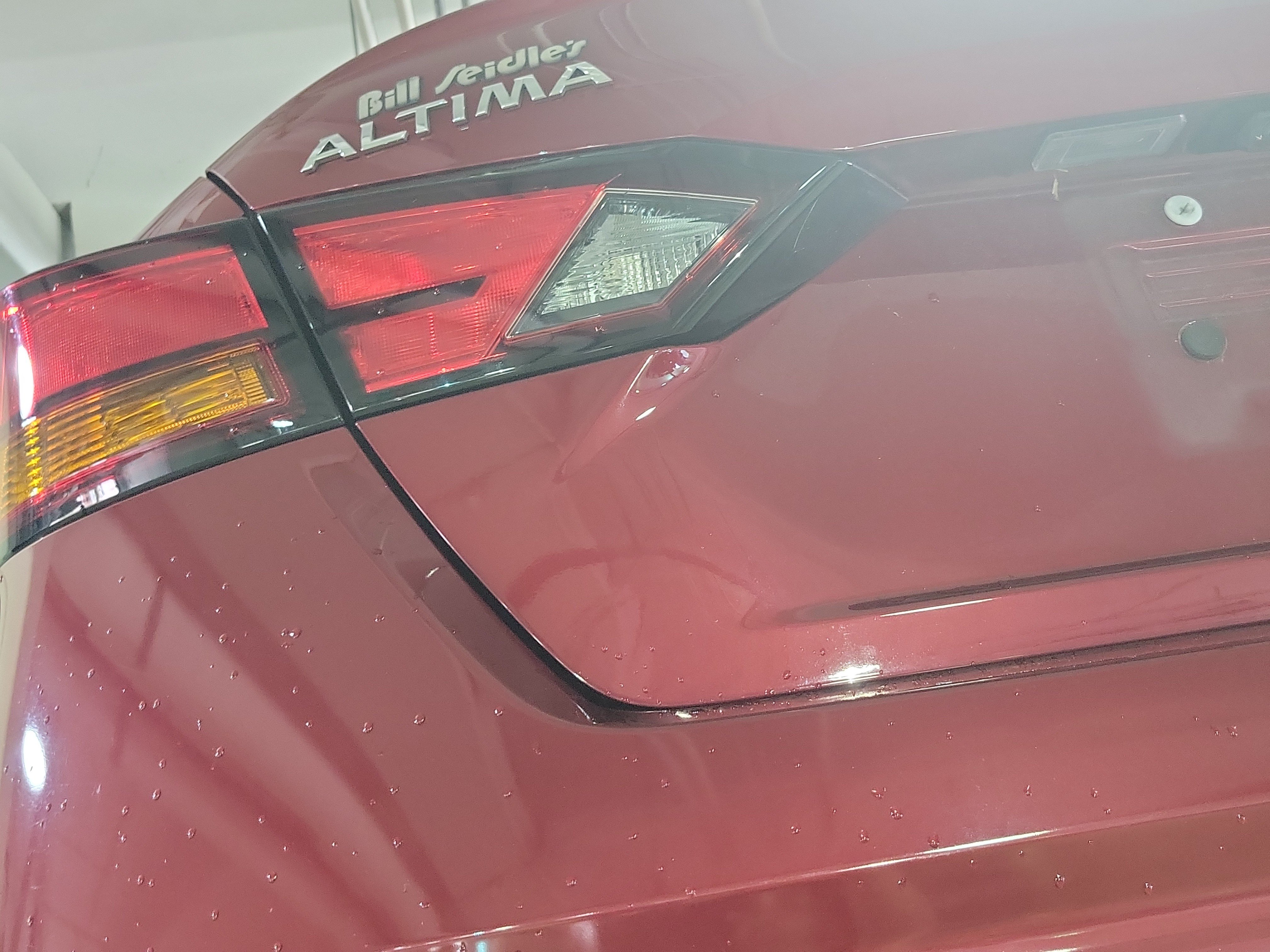 Used 2019 Nissan Altima 2.5 SR w/ SR Premium Package FWD image 5