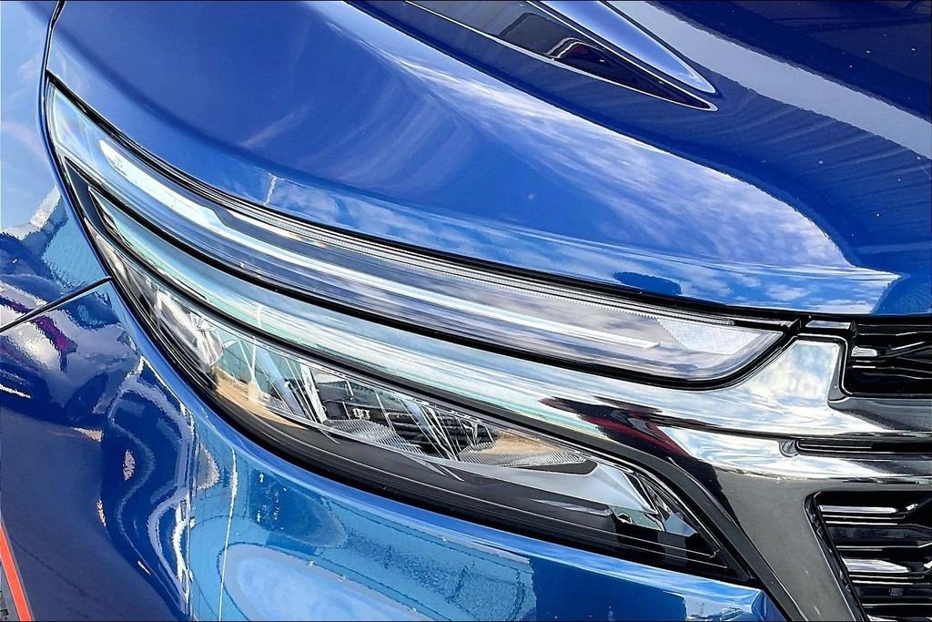 Used 2022 Chevrolet Equinox RS w/ RS Leather Package FWD image 28