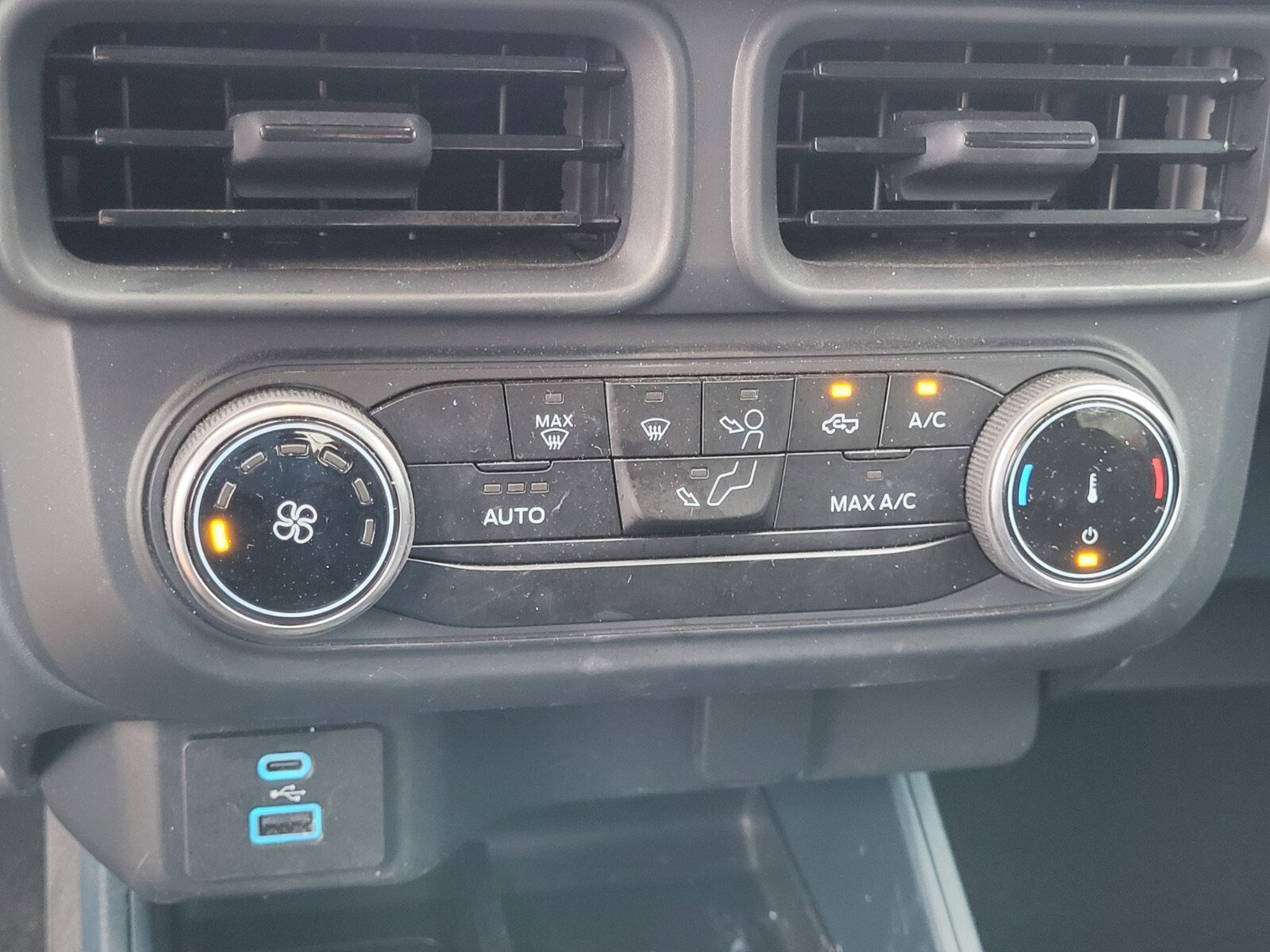 Certified 2024 Ford Maverick XL image 22