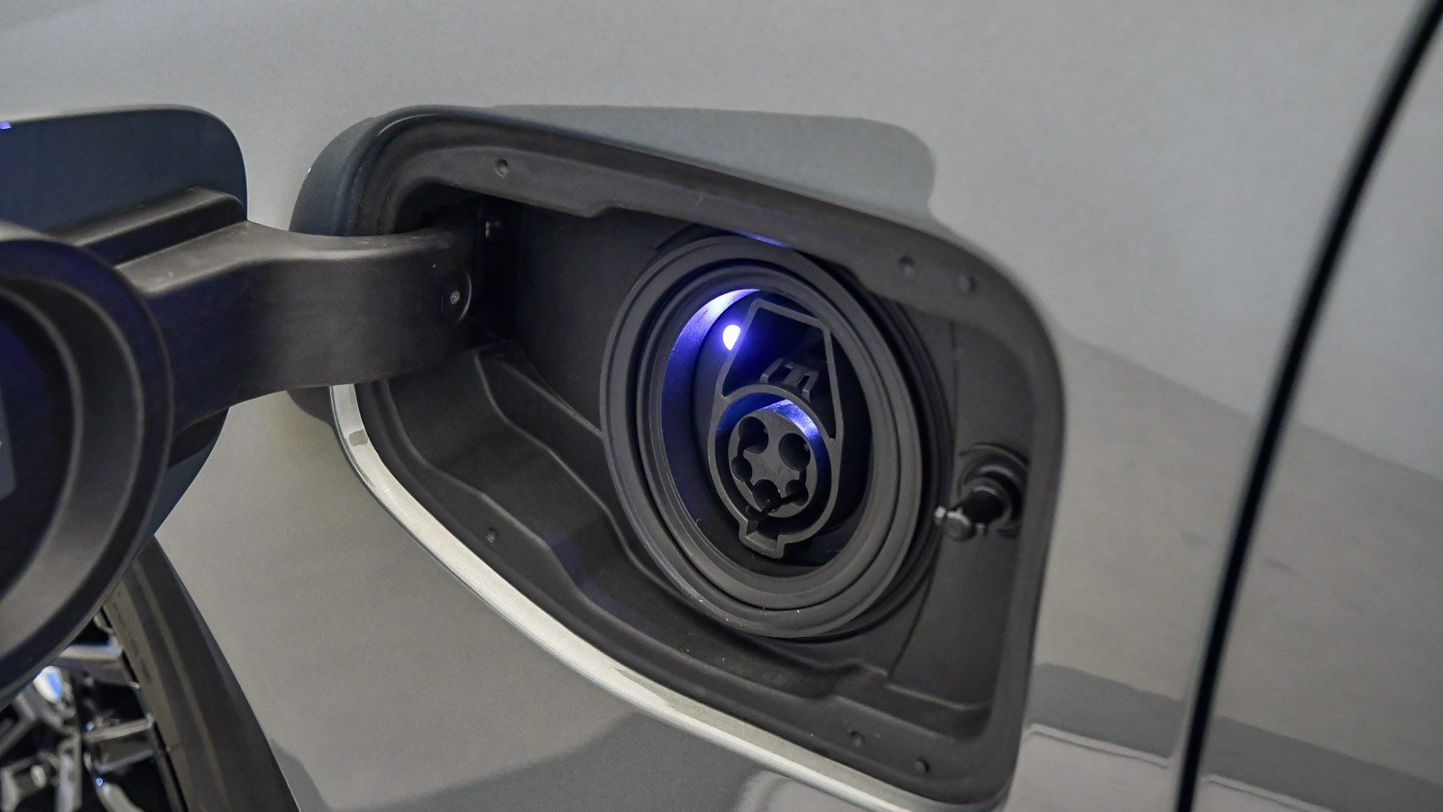 Used 2025 BMW M5 Touring w/ M Driver's Package image 16