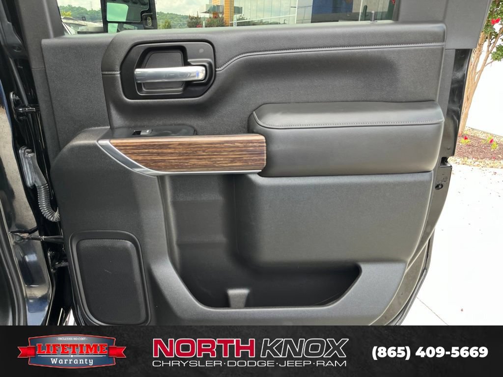 Used 2020 Chevrolet Silverado 2500 High Country w/ Gooseneck/5TH Wheel Package AWD/4WD image 25