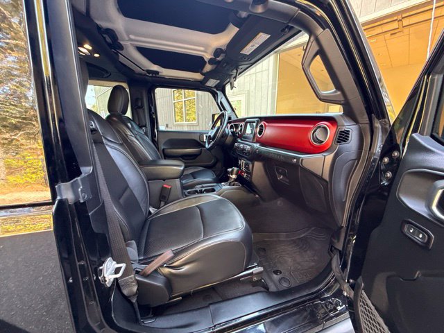 Used 2020 Jeep Wrangler Rubicon w/ LED Lighting Group AWD/4WD image 18