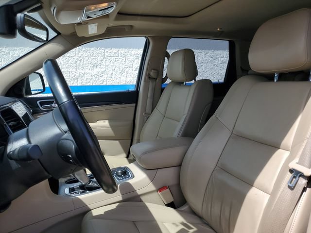 Used 2021 Jeep Grand Cherokee Limited AWD/4WD image 5