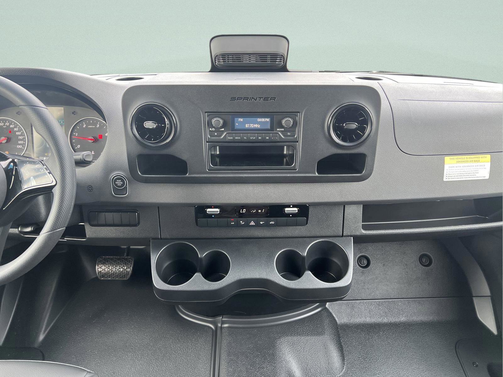 Certified 2025 Mercedes-Benz Sprinter 2500 image 22