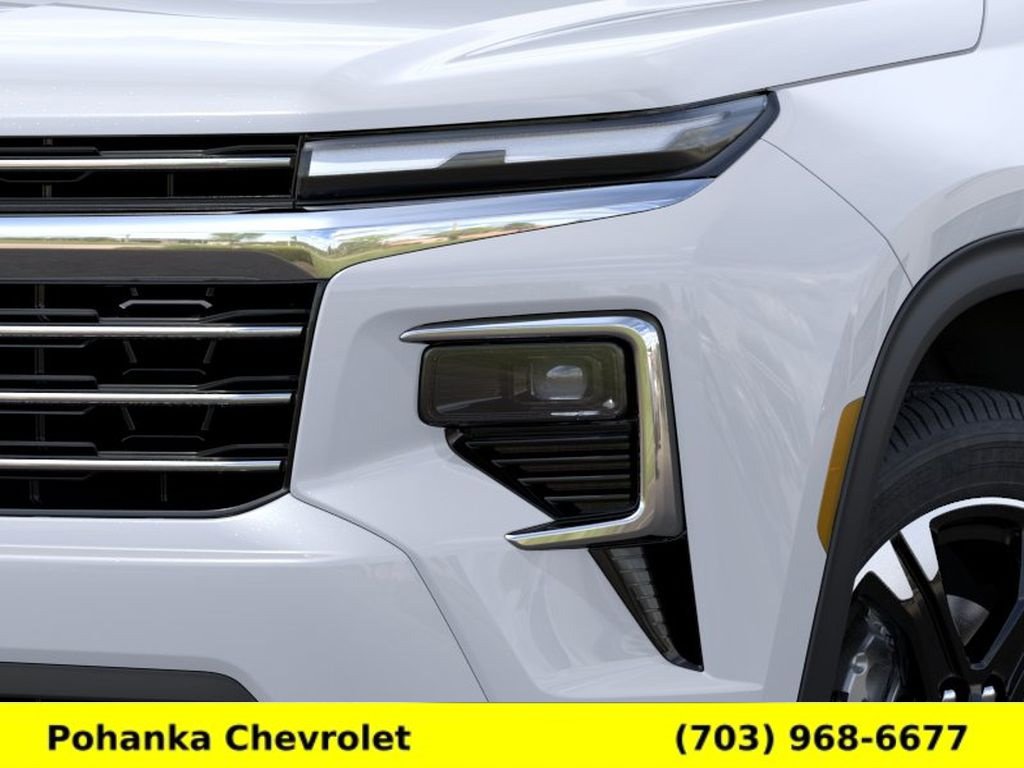 New 2027 Chevrolet Traverse LT w/ Sun and Wheel Package AWD/4WD image 10