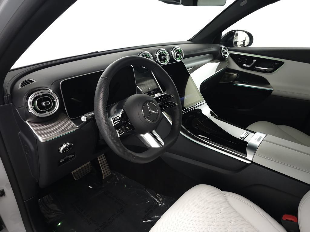 Certified 2026 Mercedes-Benz GLC 300 4MATIC image 9