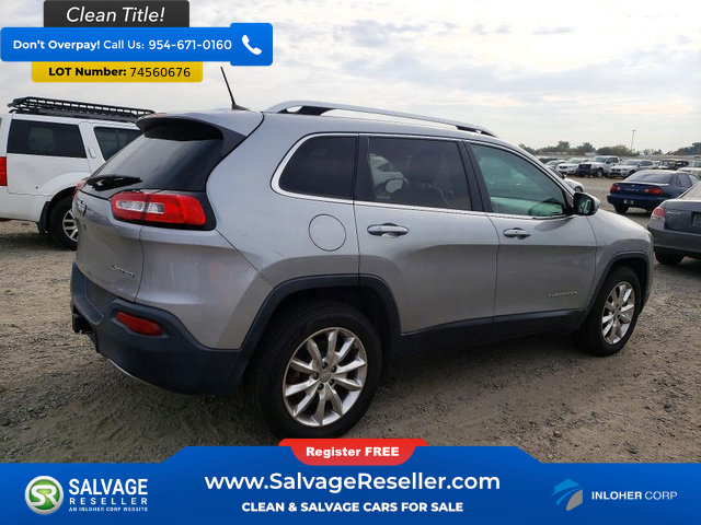 Used 2016 Jeep Cherokee Limited AWD/4WD image 4