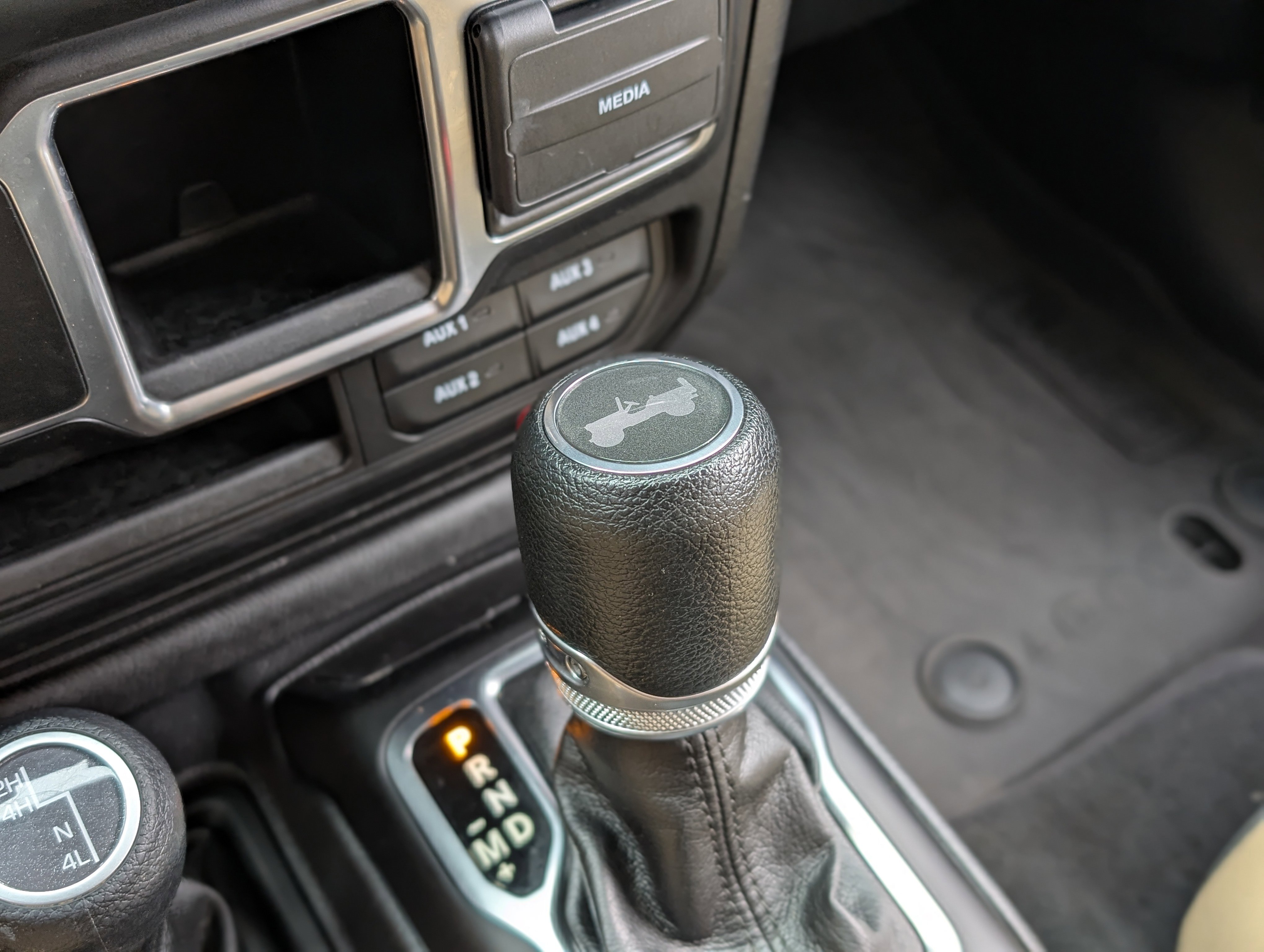 Used 2023 Jeep Wrangler Unlimited Sport image 29