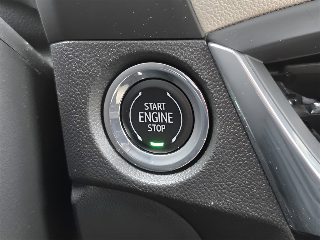 Used 2024 Buick Encore GX Avenir w/ Avenir Convenience Package image 30