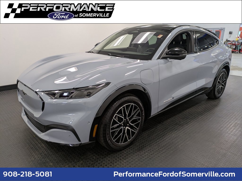 Used 2024 Ford Mustang Mach-E Premium image 1