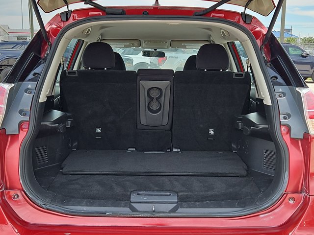 Used 2016 Nissan Rogue S AWD/4WD image 6