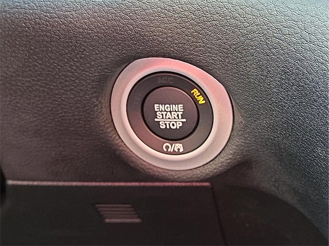 New 2026 Chrysler Pacifica Select image 19