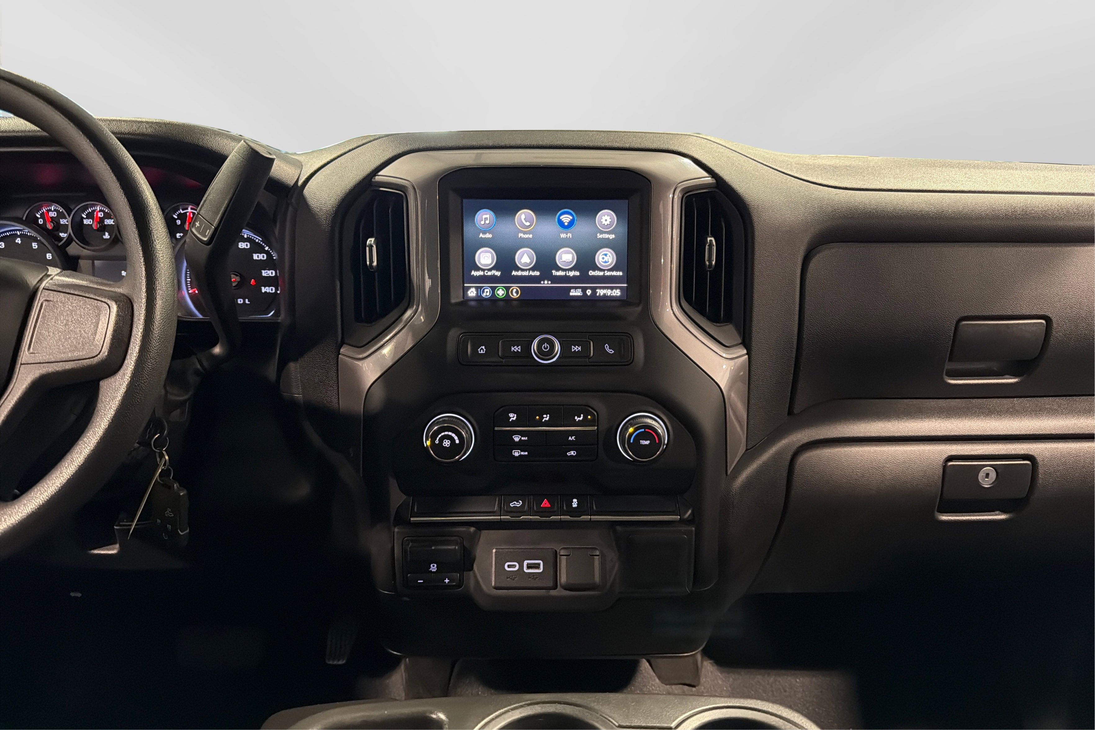 Used 2021 Chevrolet Silverado 2500 Custom w/ Custom Value Package AWD/4WD image 27