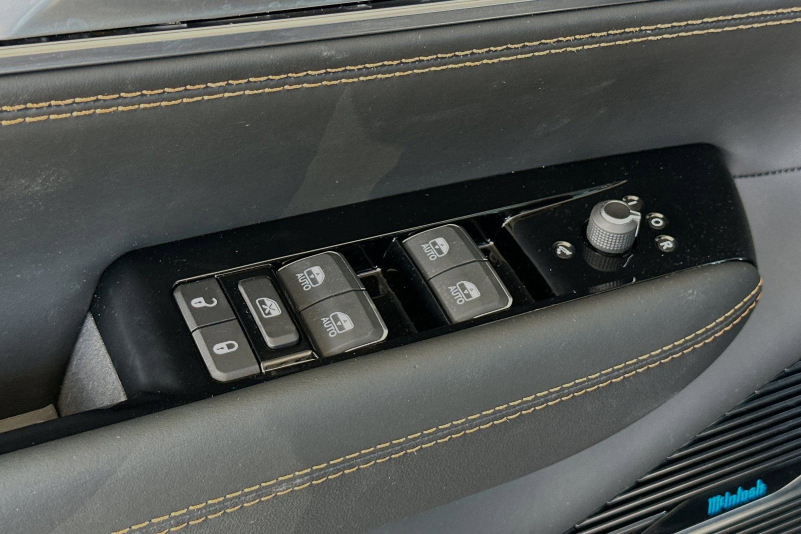 New 2024 Jeep Grand Wagoneer Series III w/ Quick Order Packagew 28T image 13