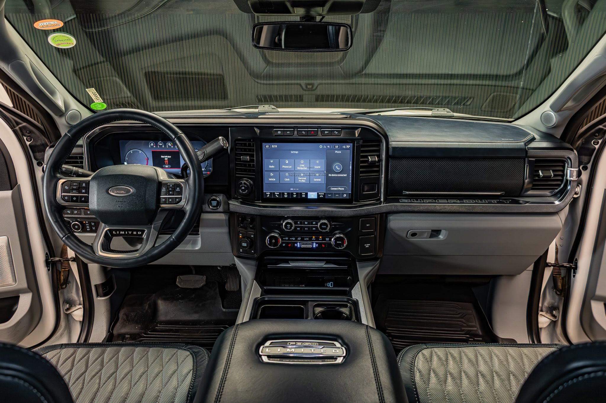 Used 2023 Ford F350 Limited w/ FX4 Off-Road Package image 18