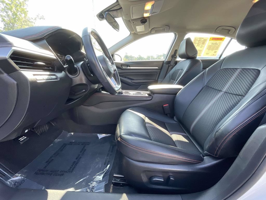 Used 2024 Nissan Altima 2.5 SR FWD image 20