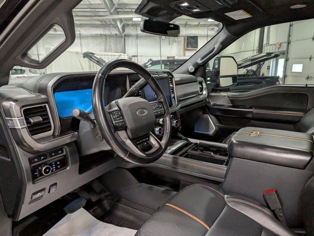 Used 2024 Ford F350 Platinum w/ FX4 Off-Road Package AWD/4WD image 16
