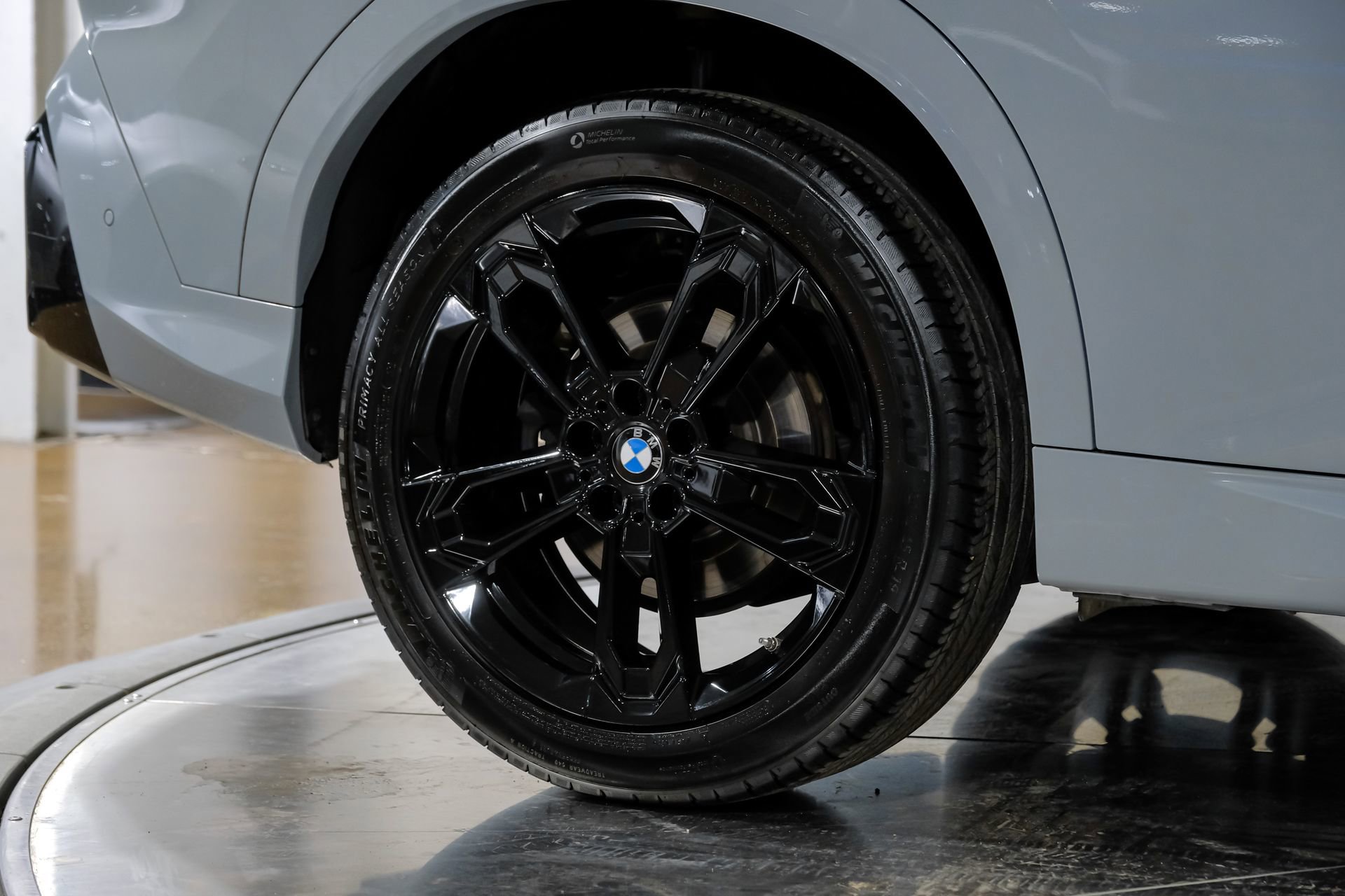 Used 2025 BMW X2 xDrive28i image 55