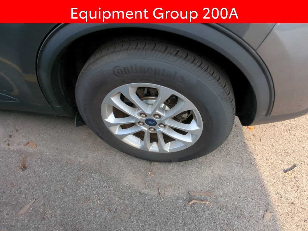 Used 2021 Ford Escape SE w/ Convenience Package FWD image 5
