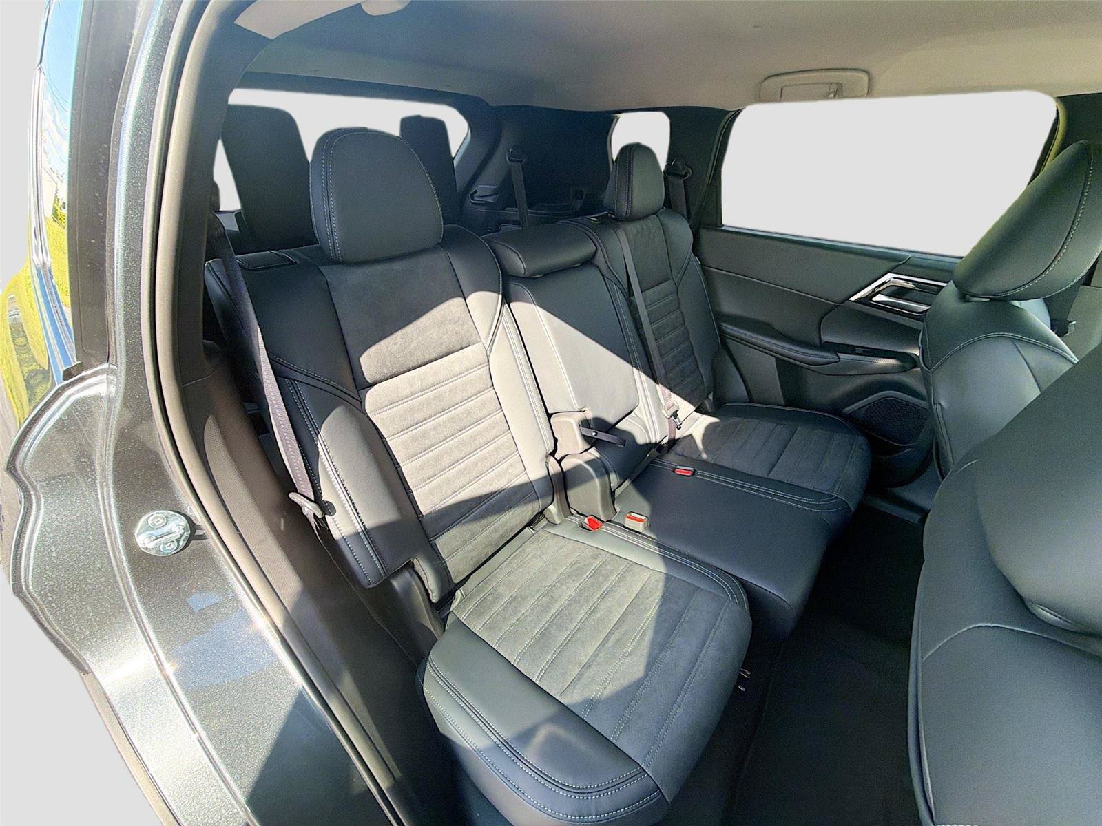 New 2026 Nissan Rogue SL AWD/4WD image 27