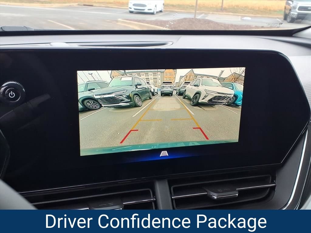 New 2026 Chevrolet Trax LT w/ Driver Confidence Package image 3