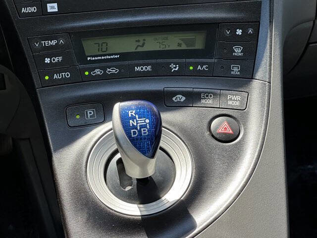 Used 2010 Toyota Prius Five image 17