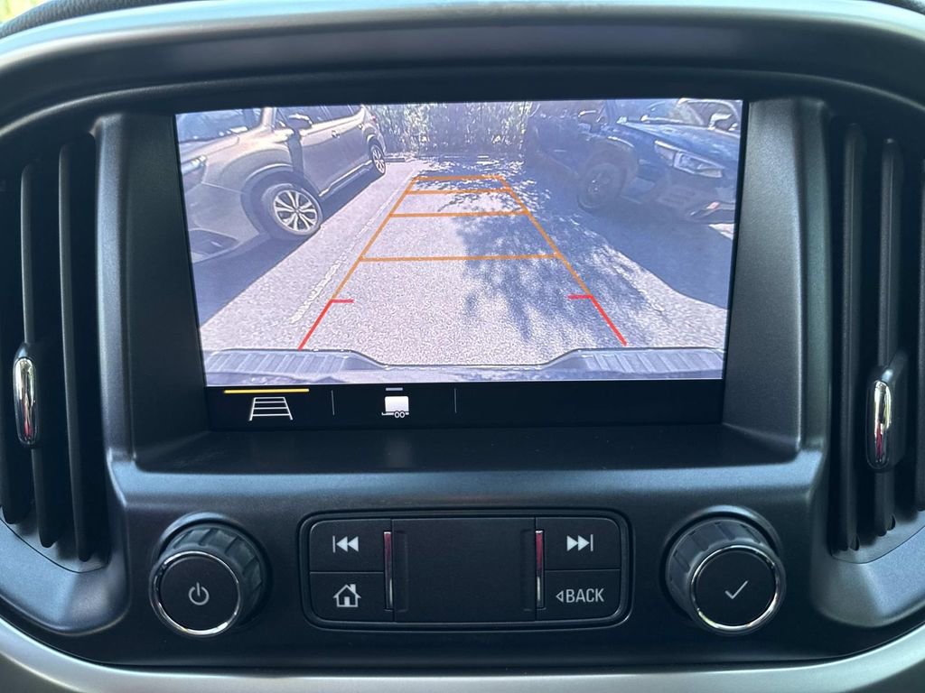 Used 2020 Chevrolet Colorado LT w/ Luxury Package RWD image 31