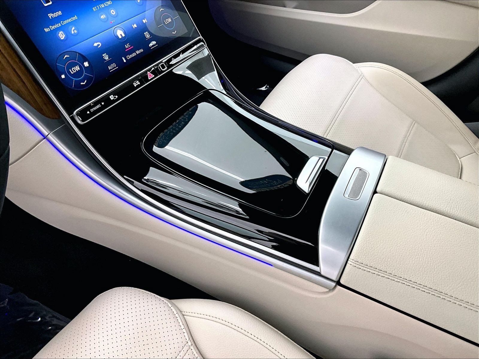 Certified 2023 Mercedes-Benz C 300 Sedan image 15