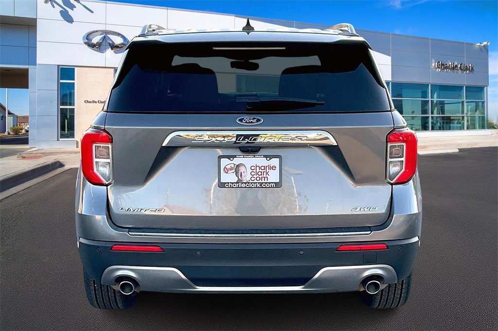 Used 2023 Ford Explorer Limited w/ Equipment Group 301A image 4