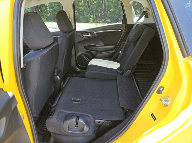 Used 2018 Honda Fit Sport image 26
