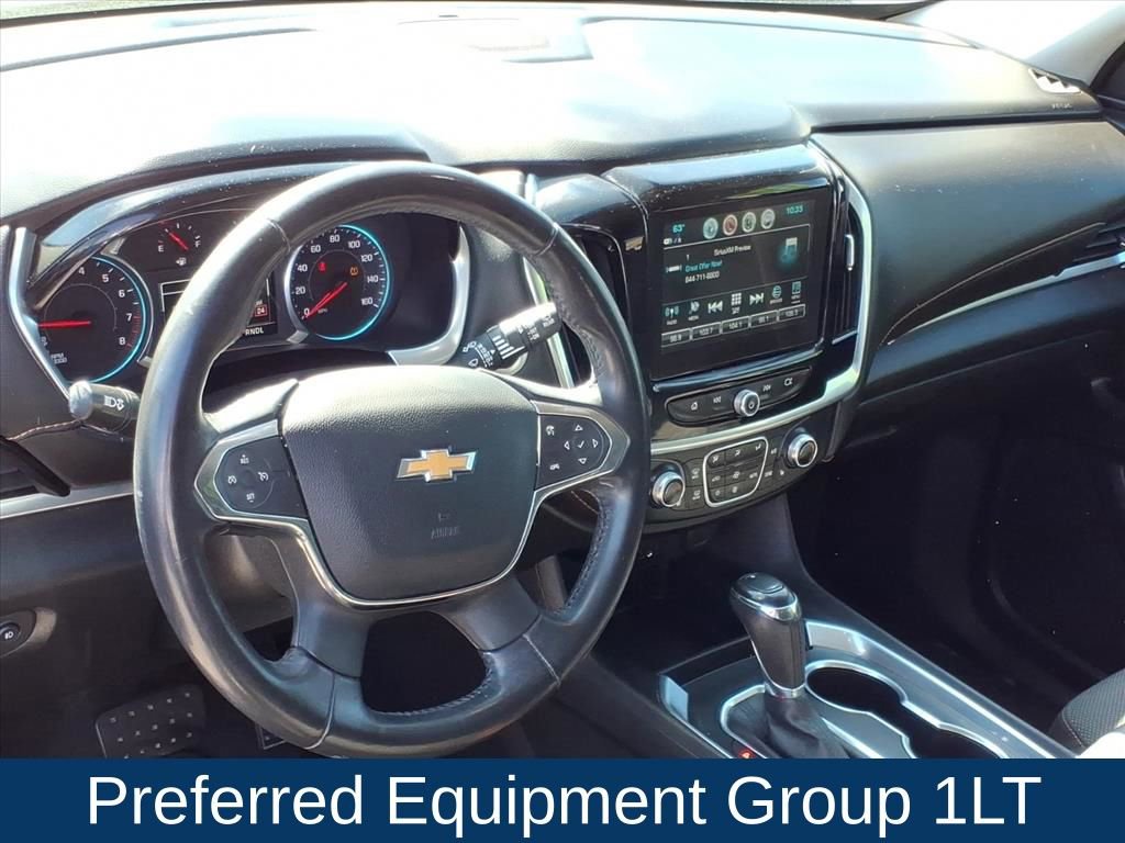 Used 2019 Chevrolet Traverse LT FWD image 2