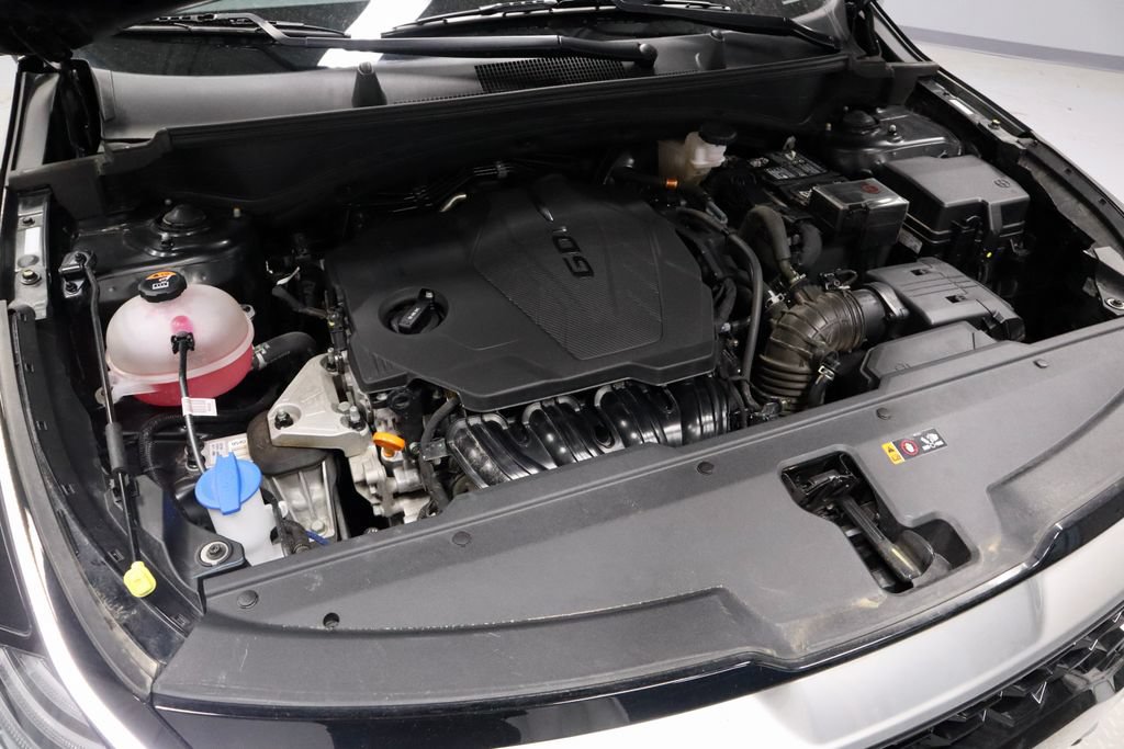 Used 2025 Kia Sportage EX FWD image 17